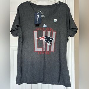 NWT Fanatics N.E. Patriots‎ Super Bowl LIII Champions Women’s V-neck T-Shirt!